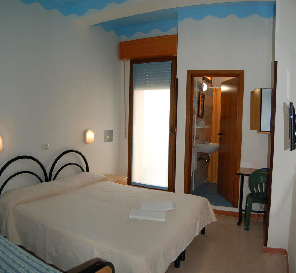 Edelweiss Hotel Fano Exterior photo