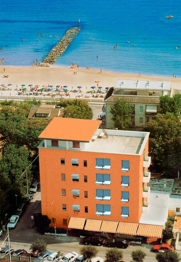 Edelweiss Hotel Fano Exterior photo